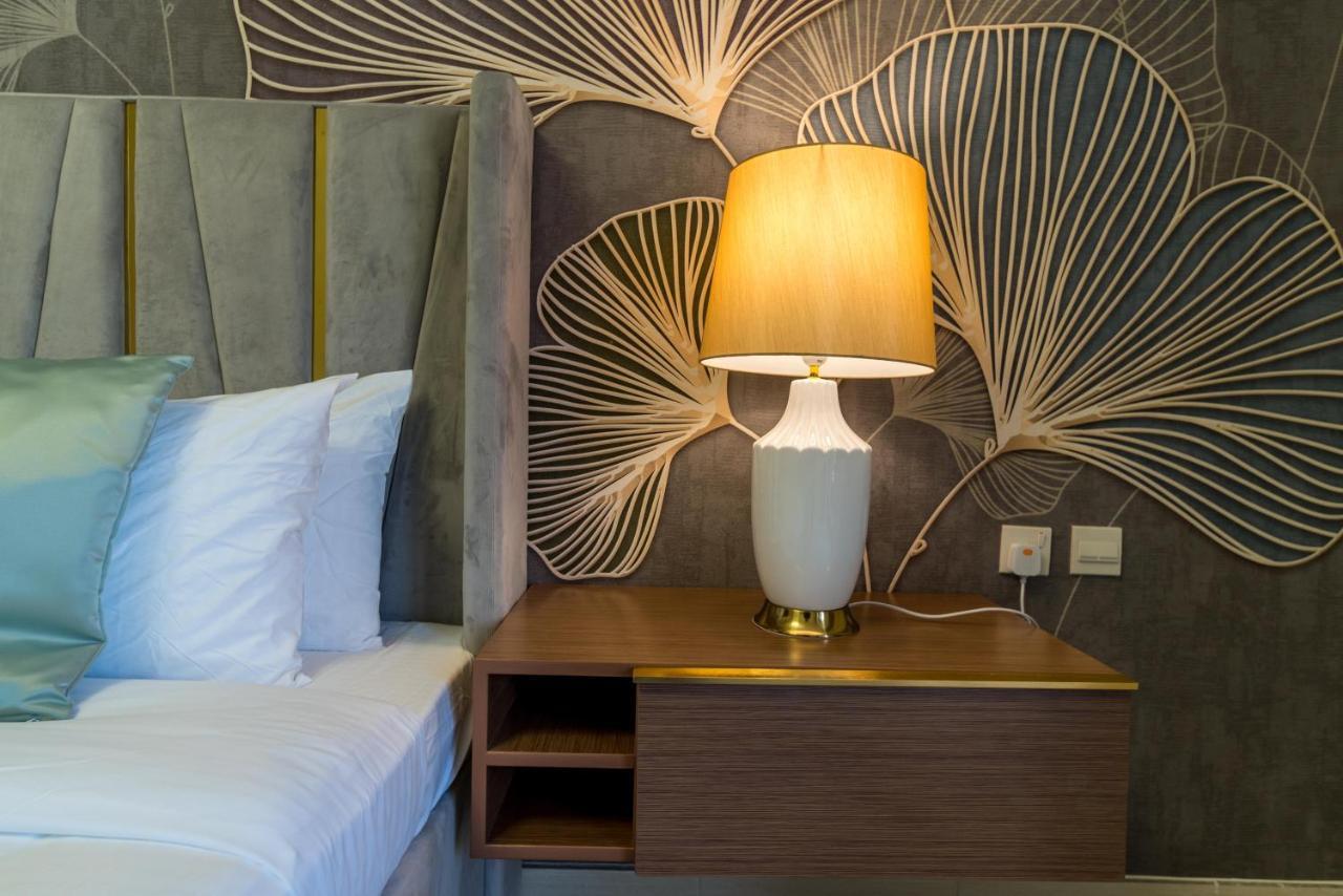 Simply Comfort In Sarai Palm Jumeirah ドバイ エクステリア 写真